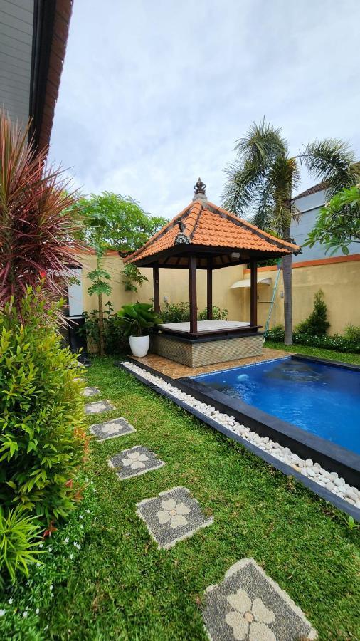 Villa Danielle Seminyak Exterior foto